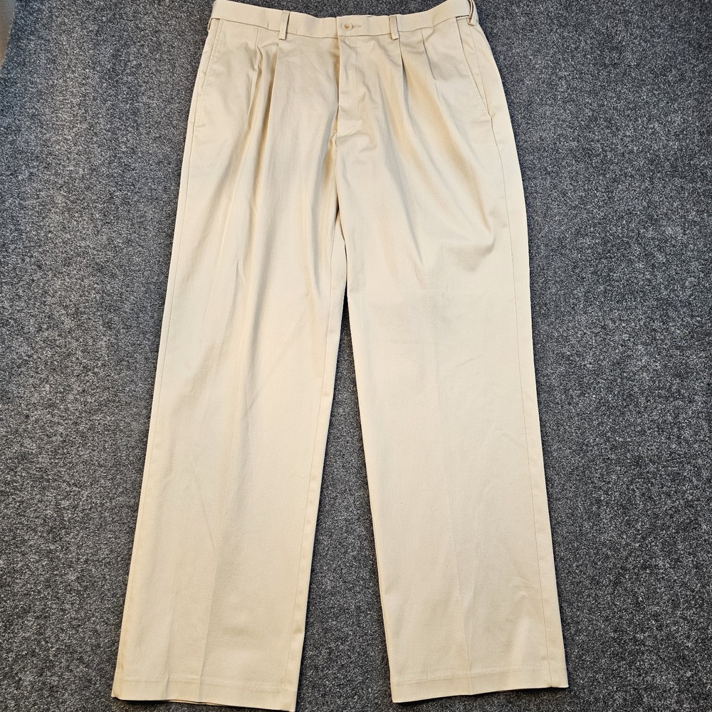 Haggar Classic Fit Premium No Iron Khaki Pants Mens 36x32 Stretch Beige Chinos